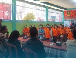Kunjungi Rutan Kelas IIB Krui, Komisi Pemilihan Umum Pesisir Barat Gelar Sosialisasi Kepada Warga Binaan