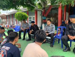 Beri Arahan dan Penguatan Kepada WBP, Kepala KPR Rutan Sukadana dan Kasubsi Yantah Bangun Dialog Interaktif Melalui Diskusi Santai
