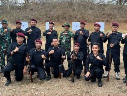 Lapas Kelas IIB Kotaagung Bersama Kodim 0424/ Tanggamus Melakukan Pemeliharaan dan Perawatan Senjata Api