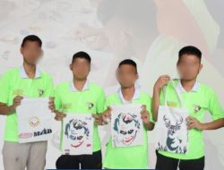 Ukir Keindahan Lewat Seni, Andikpas LPKA Kelas I Palembang Antusias Ikuti Pelatihan Melukis