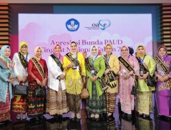 Bunda PAUD Provinsi Lampung Terima Penghargaan Wiyata Darma Madya dari Kemendikbudristek RI