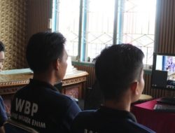 Warga Binaan Lapas Muara Enim Merayakan Ibadah Natal Secara Daring