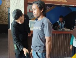 Terapkan SOP, Petugas P2U Perketat Pemeriksaan Badan Pengunjung