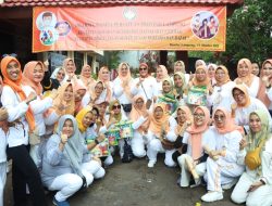 Dharma Wanita Persatuan Provinsi Lampung Ikuti Senam Bersama Dalam Kegiatan Gerakan Masyarakat Hidup Sehat