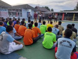 Kadivpas Kanwil Lampung Ingatkan Saling Berbagi Kebaikan kepada Warga Binaan Lapas Kalianda