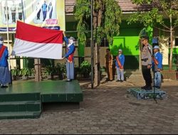 Jadi Pembina Upacara di SMAN 8, Kasat Binmas Ajak Siswa Menjadi Pelopor Kamtibmas