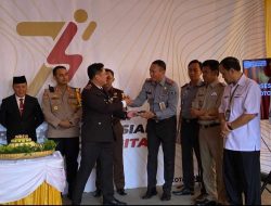 Karutan Kotabumi Ikuti Upacara dan Syukuran Hari Bhakti Imigrasi Ke-74