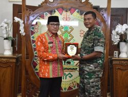 Pererat Tali Silaturahmi, Danrem 043/Gatam Kunjungi Wali Kota Metro