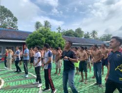 Pembinaan Jasmani, Petugas dan Warga Binaan Rutan Sukadana Laksanakan Senam Pagi Bersama