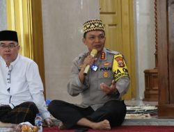 Kapolresta Bandar Lampung Ajak Jemaah Masjid Jami Baiturahman Jaga Kerukunan dan Persatuan
