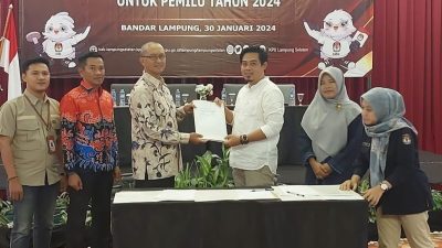 Kalapas Kalianda Hadiri Penyerahan Surat Pemberitahuan Pindah Memilih dan Bimtek Bersama KPU Lampung Selatan