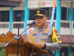 Menjadi Pembina Upacara di SMA Al-Kautsar Bandar Lampung, Ini Pesan Kapolda Lampung