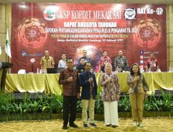 Ketua Pengurus KSP Kopdit Mekar Sai Resmi Membuka Rapat Anggota Tahunan Tahun Buku 2023