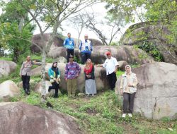 Rektor Kunjungi Gunung Batu: Dorong Pengembangan Wisata dan Pemberdayaan Masyarakat