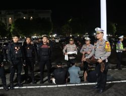 Polresta Bandar Lampung Tangkap Remaja Diduga Hendak Perang Sarung Dalam Patroli Sekala Besar