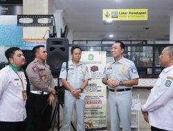 Laksanakan Safari Ramadhan, Rivan A. Purwantono Ungkapkan Standar Pelayanan Samsat Sudah Bertransformasi Cepat dan Nyaman