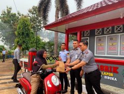 Berbagi Kebahagiaan di Bulan Ramadhan, Rutan Sukadana Gelar Bagi Takjil Gratis Untuk Masyarakat