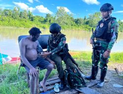 Satgas Pamtas RI-PNG Yonif 7 Marinir/Gobang Berikan Pengobatan Kepada Masyarakat Dekai dan Sekitar