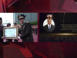 Bupati Manokwari Mendapatkan Penghargaan Dari Kementerian Hukum dan Ham RI