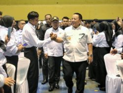 Gubernur Arinal Serahkan SK PPPK Jabatan Fungsional Kesehatan dan Guru