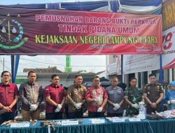 Karutan Kelas IIB Kotabumi Ikuti Pemusnahan Barang Bukti di Kejari Lampung Utara