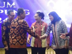 Mingrum Gumay Hadiri Peresmian Desa/Kelurahan Sadar Hukum
