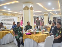Kasrem 043/Gatam Hadiri Upacara Tradisi Hari Bhayangkara Ke-78 di Polda Lampung