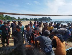Pada Pencarian Hari Ke 2, Nelayan Pesisir Barat Dievakuasi Tim SAR Gabungan Meninggal Dunia