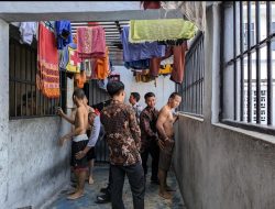 Cegah Gangguan Kamtib, Rutan Kelas IIB Krui Gelar Razia Insidentil Blok Hunian Warga Binaan