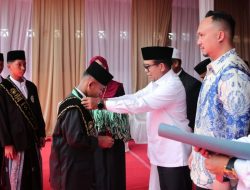 Pj Gubernur Samsudin Hadiri Wisuda Tahfidz Pondok Pesantren Sabilul Mustofha di Lampung Selatan
