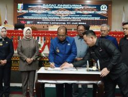 DPRD Provinsi Lampung Rapat Paripurna Lanjutan Pembicaraan Tingkat II