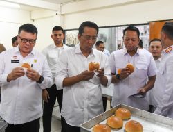 Lihat Bagusnya Karya WBP, Menkumham Upayakan Cari Pasar