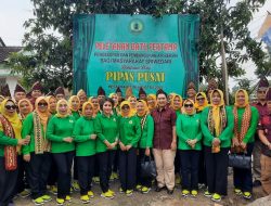 Kakanwil Sorta Mendampingi Ketua Umum PIPAS Berikan Bantuan Dua Unit Sumur Bor Untuk Masyarakat Sriwedari
