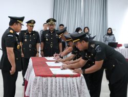 Kakanwil Kemenkumham Babel Lantik 3 orang  Perancang Peraturan Perundang-Undangan, Ini Pesannya