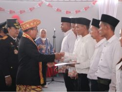 Pj Gubernur Samsudin Bersama Kakanwil Sorta Serahkan Remisi Umum HUT RI ke-79 Kepada 5.508 Narapidana