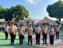 Petugas Lapas Kelas I Bandar Lampung Terima Penyematan Tanda Penghargaan Lencana Pancawarsa