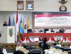 Pj. Gubernur Bersama Ketua DPRD Provinsi Lampung Tandatangani Persetujuan Bersama Peraturan Daerah Tentang Perubahan APBD 2024