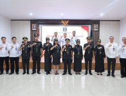 Kakanwil Kemenkumham Babel Lantik Analis dan Pranata Keuangan APBN