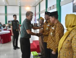 Peringati HUT Ke-79 TNI 2024, Korem 043/Gatam Gelar Bakti Sosial dan Bakti Kesehatan
