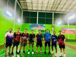 Kalapas Muara Enim Ajak Jajaran Budayakan Rutin Olahraga Badminton Bersama