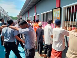 Laksanakan Program Akselerasi Menteri, Lapas Kotabumi Gelar Penggeledehan dan Tes Urine Bagi Warga Binaan Secara Mendadak