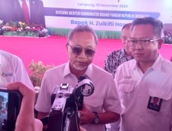 Menko Bidang Pangan Zulhas Pastikan Distribusi Pupuk Subsidi Untuk Petani di Lampung Berjalan Dengan Lancar