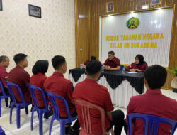 Karutan Farizal Pimpin Rapat Penguatan Tugas dan Optimalisasi Pelayanan Tahanan di Rutan Sukadana