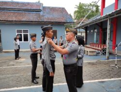 Gelar Penyematan Tanda Kenaikan Pangkat, Karutan Farizal : Berikan Kontribusi Positif Bagi Kemajuan Rutan Sukadana