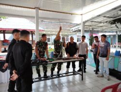 Gandeng Personel Koramil, Rutan Sukadana Gelar Perawatan dan Pemeliharaan Senjata Api