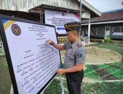 Wujudkan Pelayanan Prima dan Tata Kelola Pemerintah yang Bersih, Rutan Sukadana Canangkan Pakta Integritas dan Penandatanganan Perjanjian Kinerja 2025