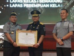 Kalapas Kelas I Semarang Terima Empat Penghargaan Bergengsi di Evaluasi Kinerja dan Refleksi Akhir Tahun