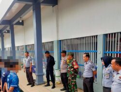 Lapas Muara Enim Gelar Razia dan Tes Urine Guna Perkuat Deteksi Dini Gangguan Kamtib