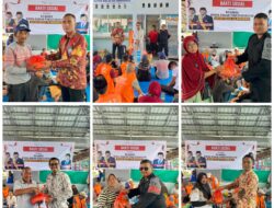 Karutan Dwi Ediyanto Beserta Jajaran Rutan Kelas IIB Menggala Berikan Paket Sembako Kepada Keluarga Warga Binaan