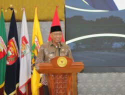 Gubernur Mirza Imbau ASN dan Karyawan Salurkan Zakat Melalui BAZNAS